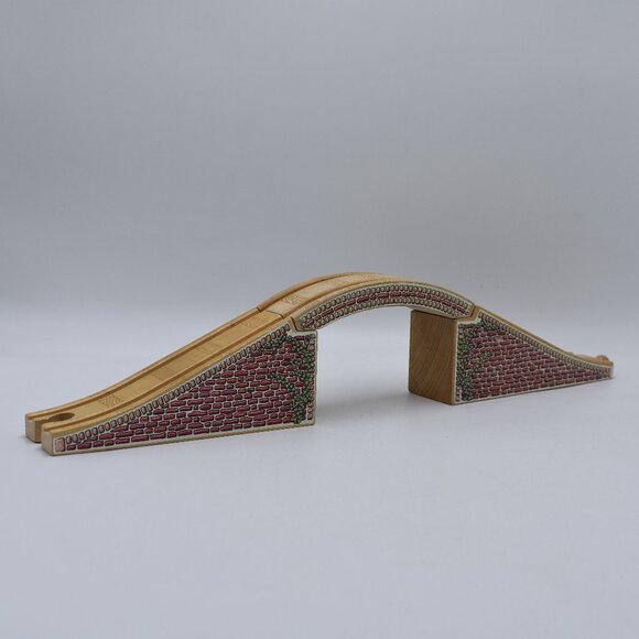 Red Bridge Arched Stone Brick Wooden Thomas & Friends Train Engine Railway 15in - Picture 1 of 12